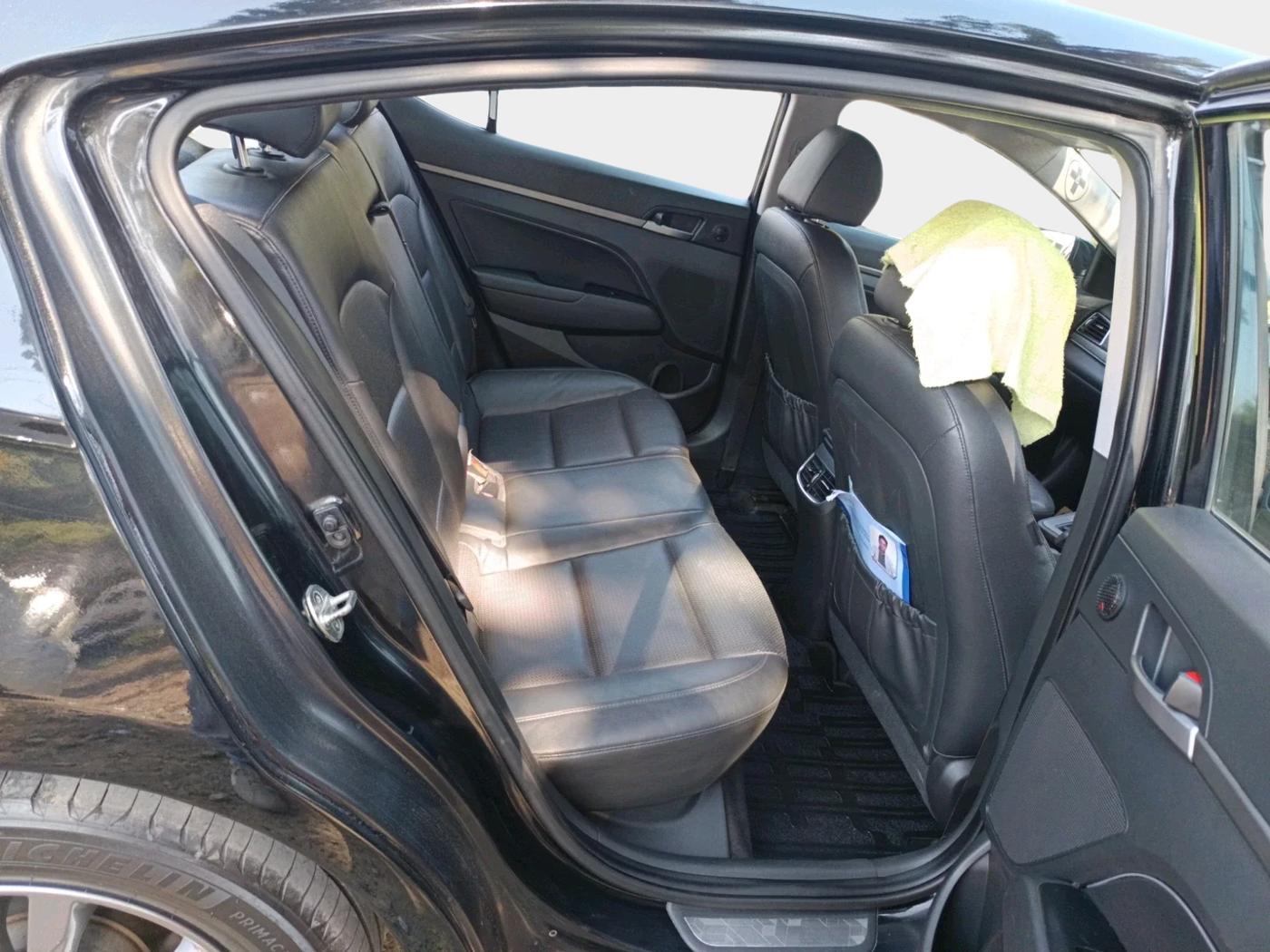 2018 Hyundai New Elantra 1.6 SX (O) AT DIESEL, Diesel, Automatic, 1,44,555 km, interior
