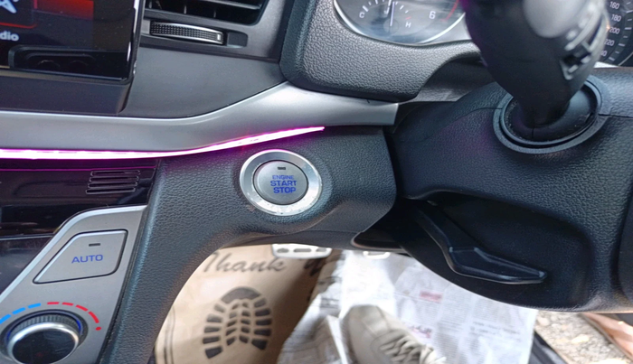 2018 Hyundai New Elantra 1.6 SX (O) AT DIESEL, Diesel, Automatic, 1,44,555 km, interior