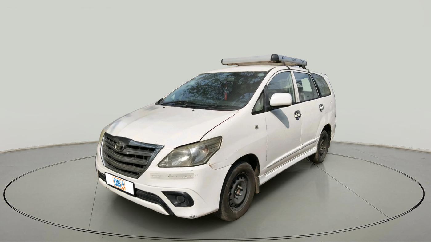 2015 Toyota Innova 2.5 GX 7 STR, Diesel, Manual, 1,82,347 km, exterior