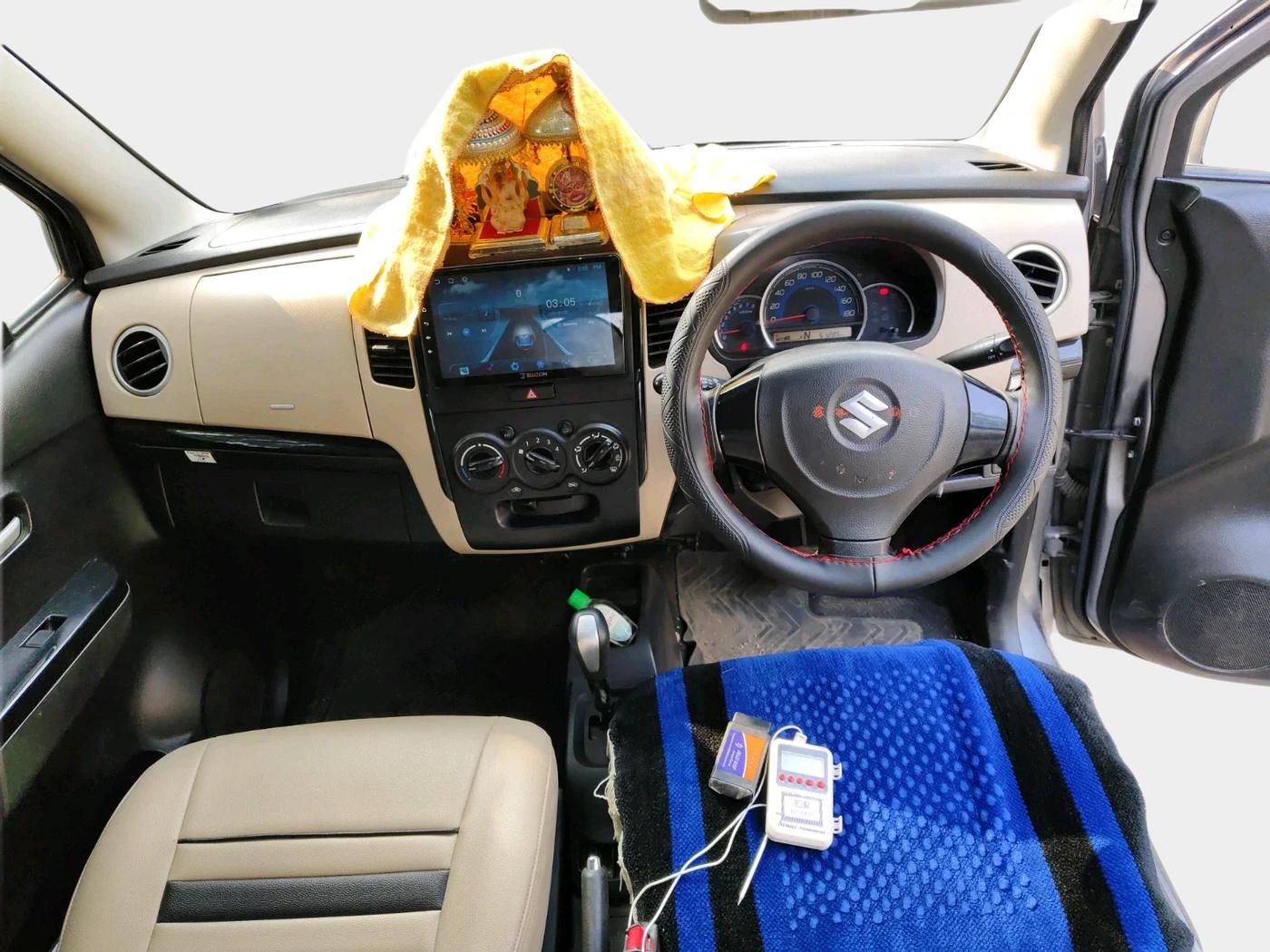 2018 Maruti Wagon R 1.0 VXI AMT, Petrol, Automatic, 51,592 km, interior