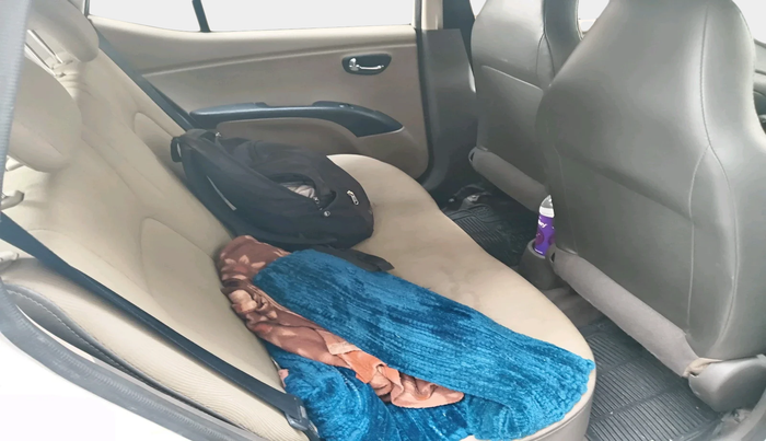 2011 Hyundai i10 SPORTZ 1.2, Petrol, Manual, 1,06,075 km, interior