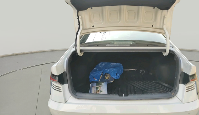 2023 Hyundai Verna SX 1.5 l MPI, Petrol, Manual, 31,096 km, exterior