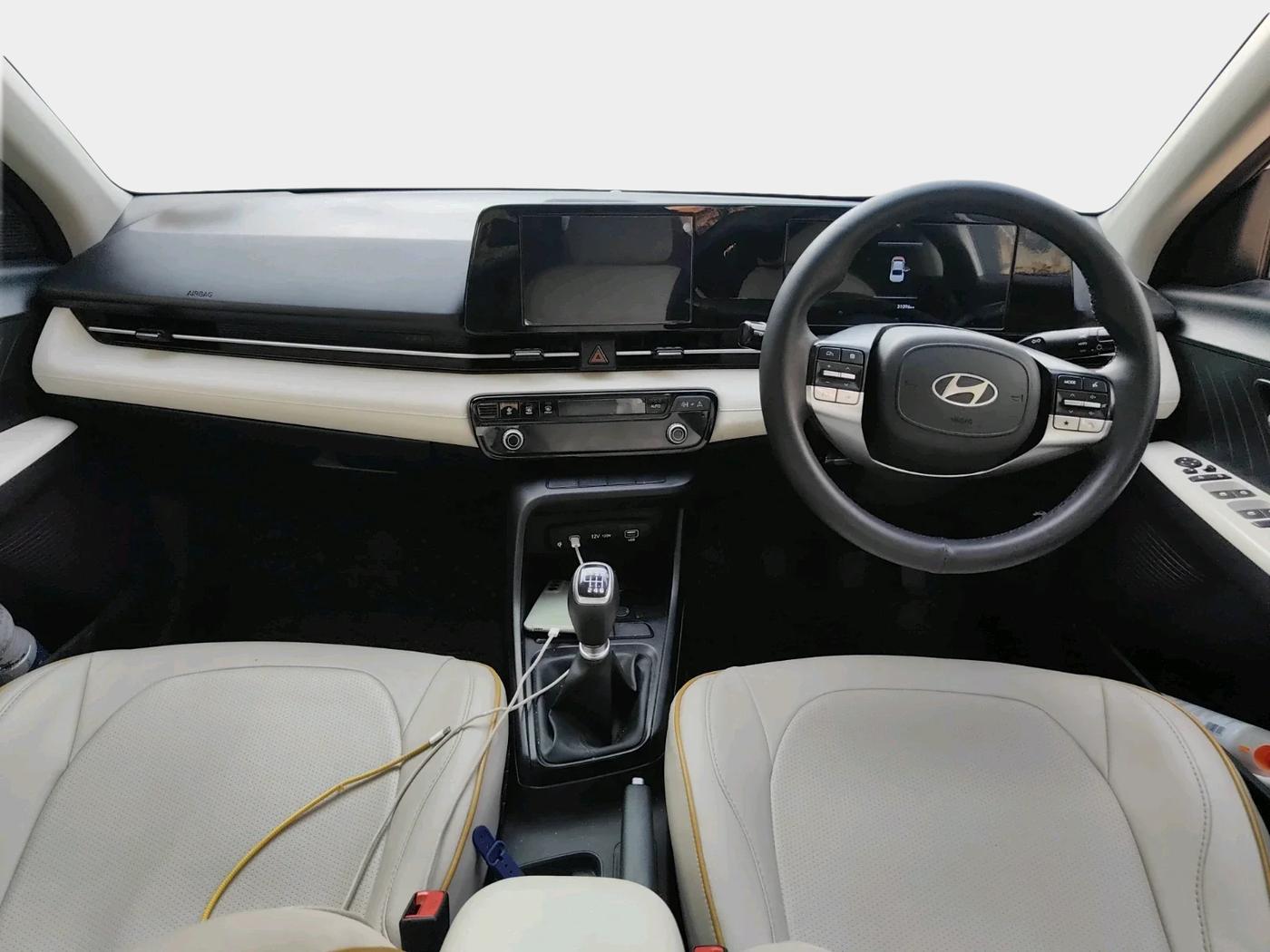 2023 Hyundai Verna SX 1.5 l MPI, Petrol, Manual, 31,096 km, interior