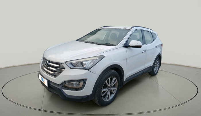 2014 Hyundai Santa Fe 2 WD AT, Diesel, Automatic, 1,33,874 km, exterior