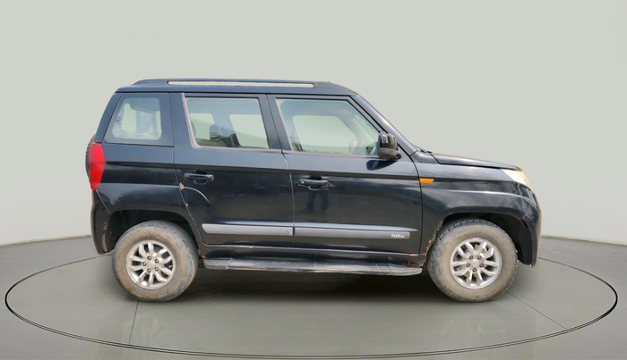 2015 Mahindra TUV300 T8 AMT, Diesel, Automatic, 1,82,396 km, exterior