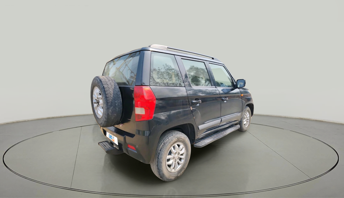 2015 Mahindra TUV300 T8 AMT, Diesel, Automatic, 1,82,396 km, exterior