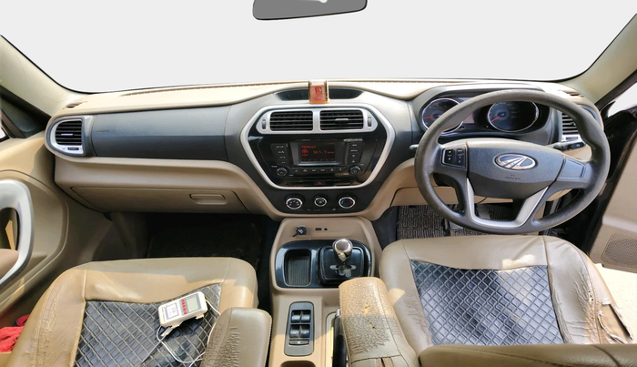 2015 Mahindra TUV300 T8 AMT, Diesel, Automatic, 1,82,396 km, interior