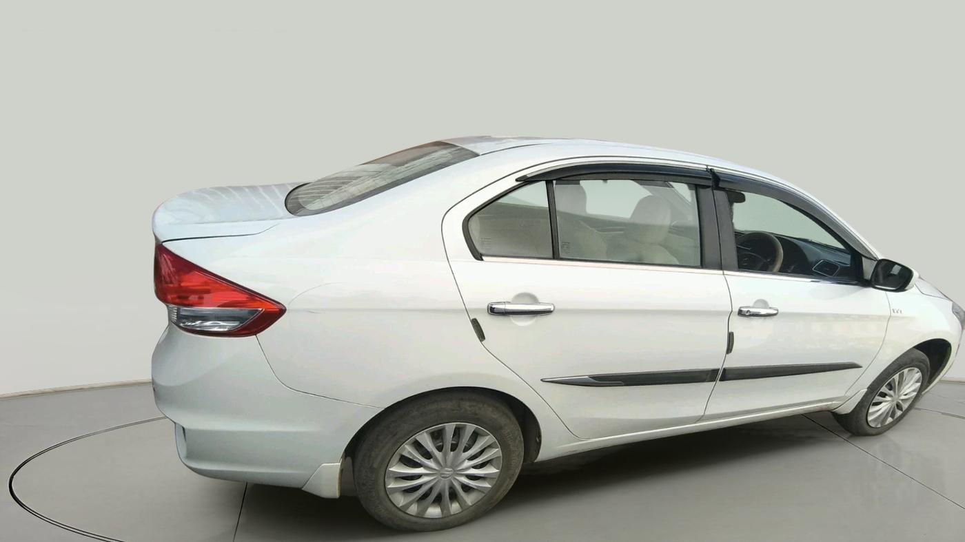 2016 Maruti Ciaz VXI+, Petrol, Manual, 1,43,380 km, exterior