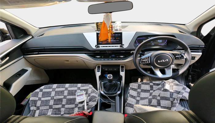 2023 KIA CARENS PRESTIGE PLUS 1.5 PETROL IMT 7 STR, Petrol, Manual, 21,631 km, interior