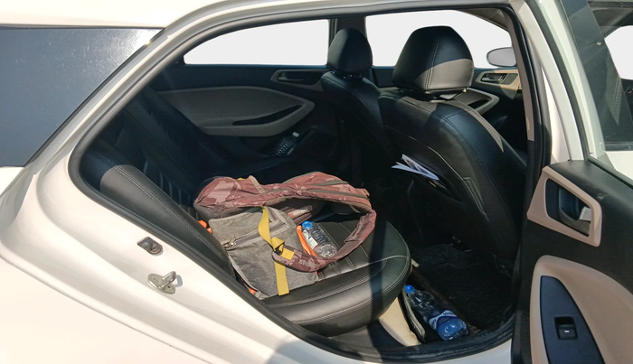 2017 Hyundai Elite i20 SPORTZ 1.4 CRDI, Diesel, Manual, 92,032 km, interior