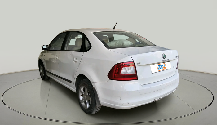 2012 Skoda Rapid AMBITION 1.6 TDI CR MT, Diesel, Manual, 1,82,172 km, exterior