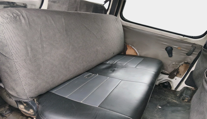 2011 Maruti Eeco 5 STR WITH A/C+HTR CNG, Petrol, Manual, 2,87,655 km, interior