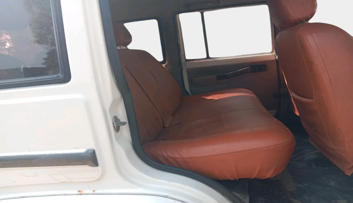 2015 Mahindra Bolero ZLX BS IV, Diesel, Manual, 1,39,889 km, interior