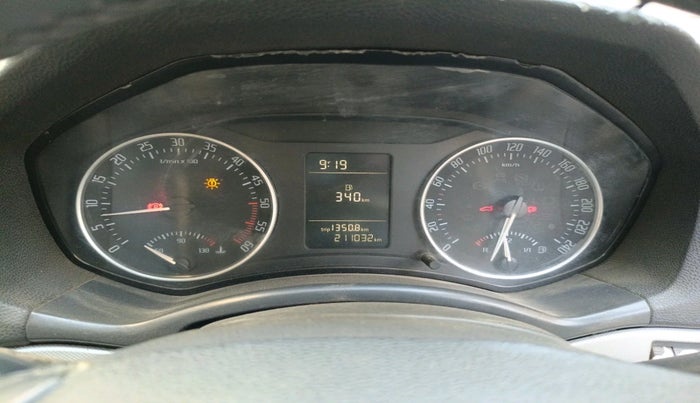 2013 Skoda Laura AMBIENTE 2.0 TDI CR MT, Diesel, Manual, 2,11,032 km, interior