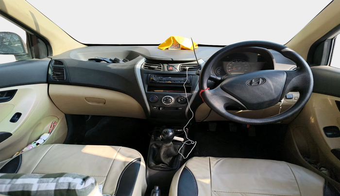 2015 Hyundai Eon ERA +, CNG, Manual, 87,597 km, interior