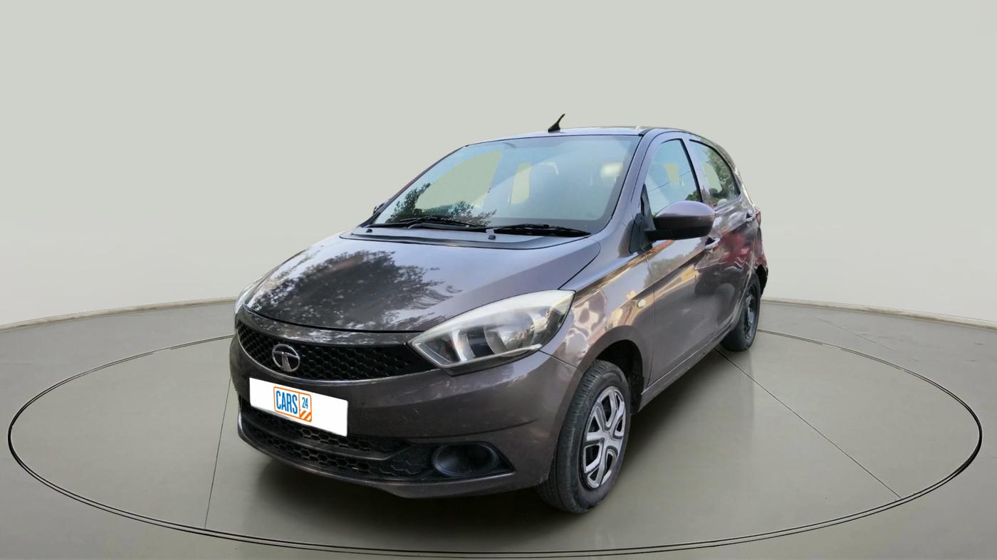 2017 Tata Tiago XT PETROL, Petrol, Manual, 1,61,376 km, exterior