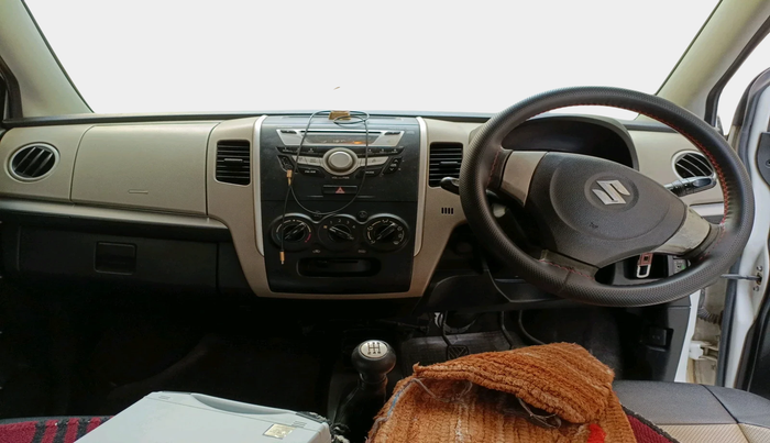 2014 Maruti Wagon R 1.0 VXI, Petrol, Manual, 1,19,284 km, interior