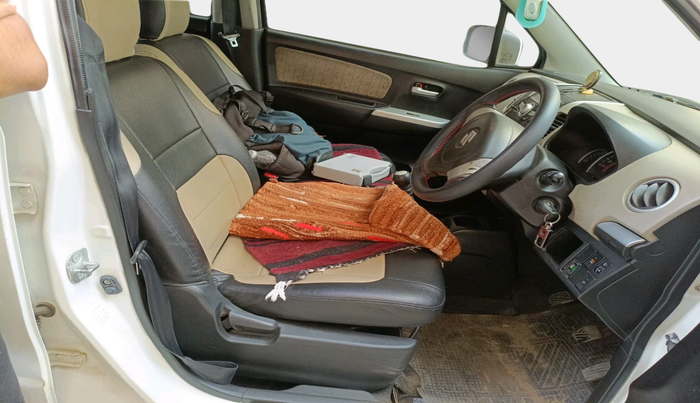 2014 Maruti Wagon R 1.0 VXI, Petrol, Manual, 1,19,284 km, interior