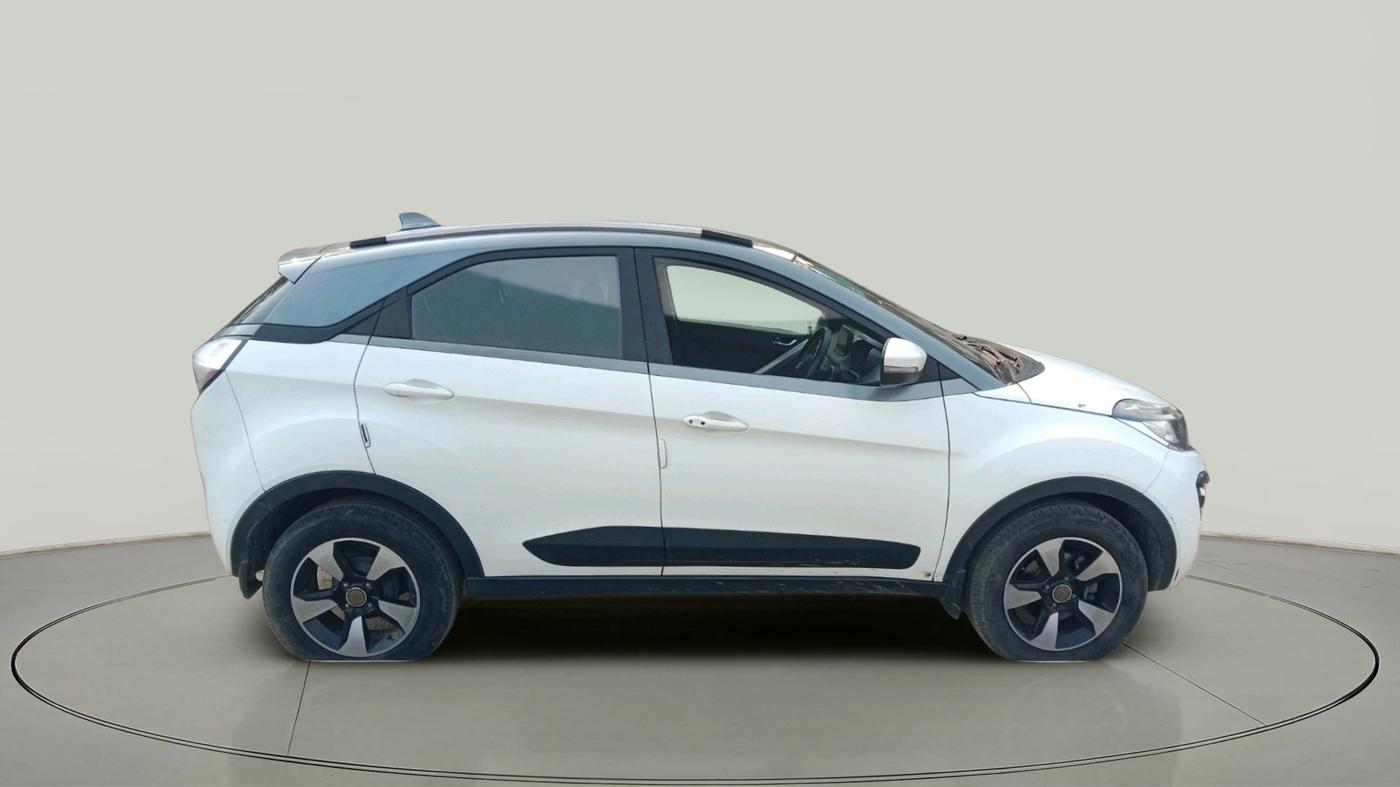 2018 Tata NEXON XZ PLUS DIESEL DUAL TONE, Diesel, Manual, 1,54,000 km, exterior