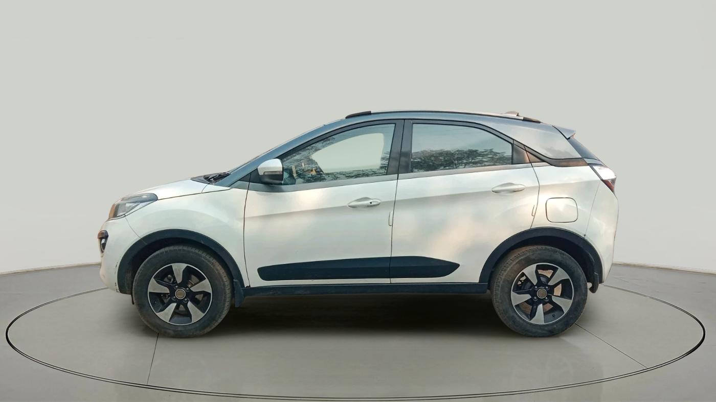 2018 Tata NEXON XZ PLUS DIESEL DUAL TONE, Diesel, Manual, 1,54,000 km, exterior