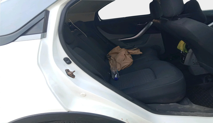 2018 Tata NEXON XZ PLUS DIESEL DUAL TONE, Diesel, Manual, 1,50,874 km, interior