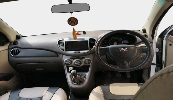 2011 Hyundai i10 MAGNA 1.1, Petrol, Manual, 87,354 km, interior