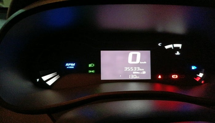 2021 Renault Kwid RXT 1.0 (O), Petrol, Manual, 35,533 km, interior