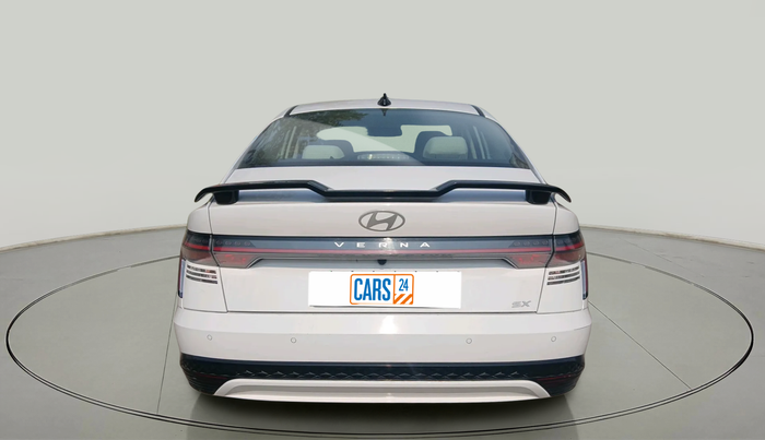 2025 Hyundai Verna SX(O) 1.5 MPI IVT , Petrol, Automatic, 5,080 km, exterior