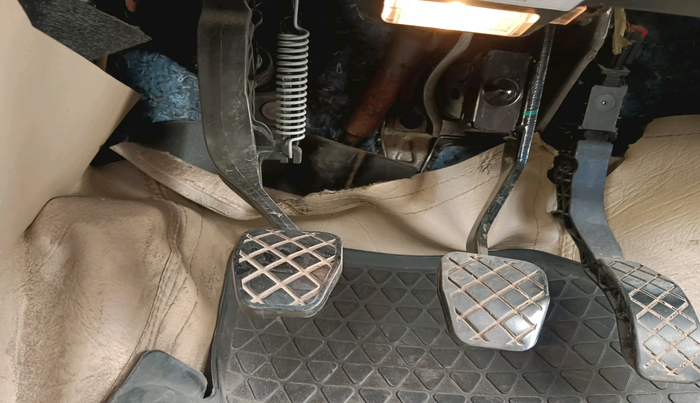 2018 Volkswagen Ameo HIGHLINE PLUS 1.0L 16 ALLOY, Petrol, Manual, 59,762 km, interior