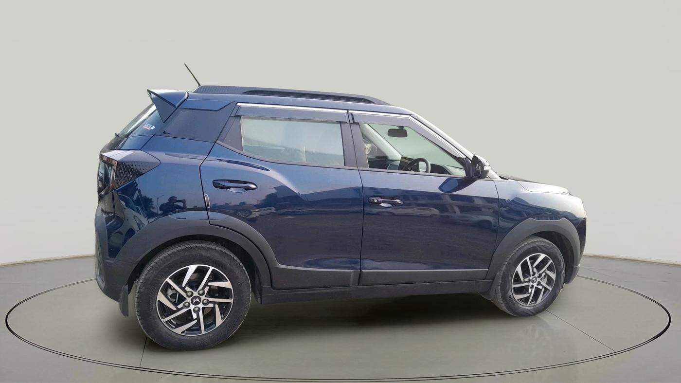 2025 Mahindra XUV 3XO AX5 1.5 Turbo Diesel, Diesel, Manual, 2,644 km, exterior