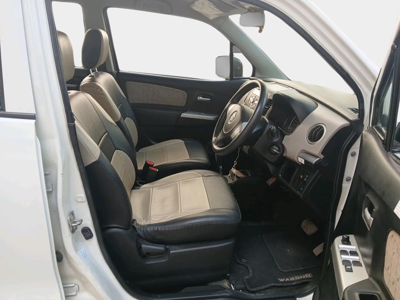 2016 Maruti Wagon R 1.0 VXI AMT, Petrol, Automatic, 18,373 km, interior