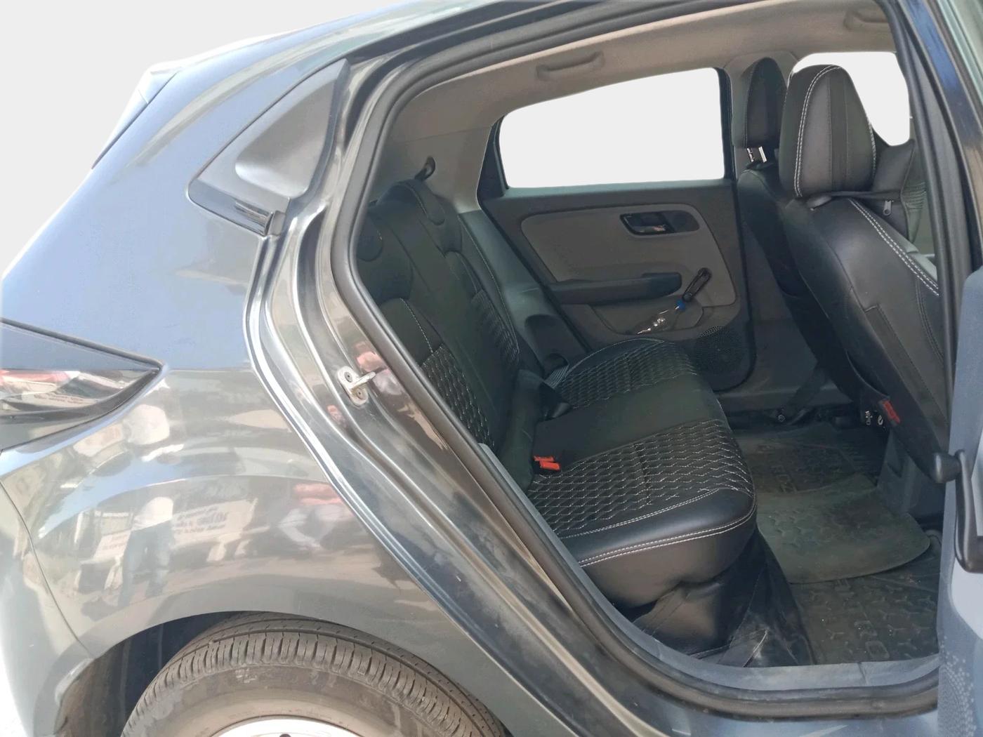 2021 Tata ALTROZ XE PETROL, Petrol, Manual, 46,522 km, interior