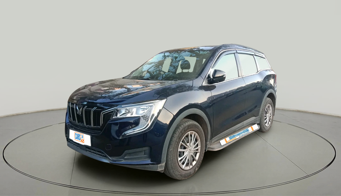 2024 Mahindra XUV700 AX5 Select Petrol AT 7 STR , Petrol, Automatic, 5,691 km, exterior