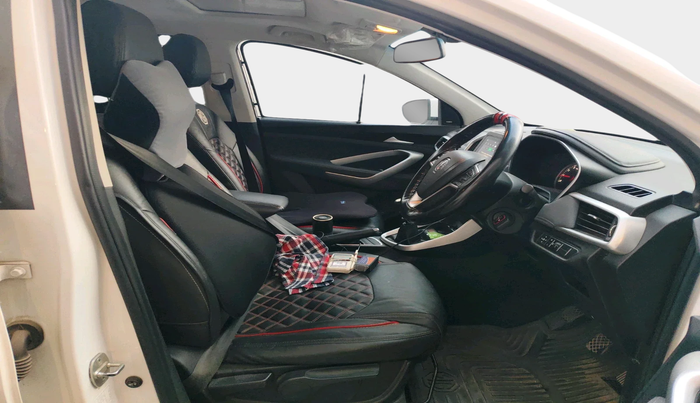 2021 MG HECTOR SHINE 1.5 PETROL TURBO MT, Petrol, Manual, 77,496 km, interior