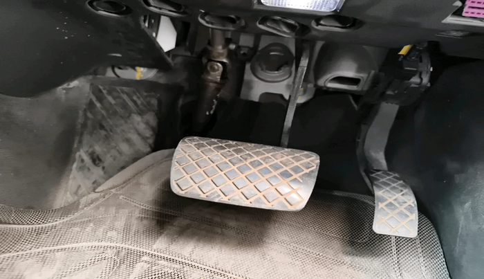 2011 Audi A4 2.0 TDI, Diesel, Automatic, 2,03,910 km, interior