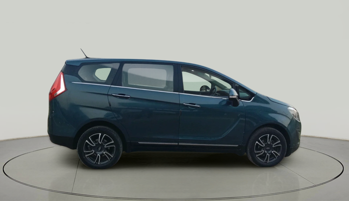 2020 Mahindra MARAZZO M 6 + 8 STR, Diesel, Manual, 72,704 km, exterior