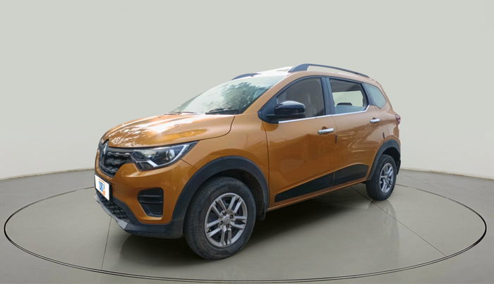 2022 Renault TRIBER RXT, Petrol, Manual, 49,820 km, exterior