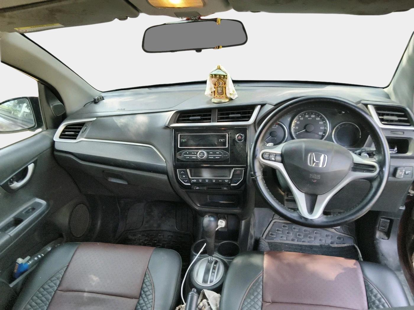 2017 Honda BR-V 1.5L I-VTEC V CVT, CNG, Automatic, 1,08,669 km, interior