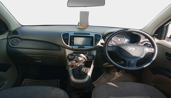 2015 Hyundai i10 MAGNA 1.1, Petrol, Manual, 1,54,149 km, interior