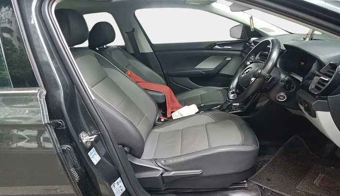 2023 Skoda KUSHAQ STYLE 1.0L TSI AT, Petrol, Automatic, 14,580 km, interior