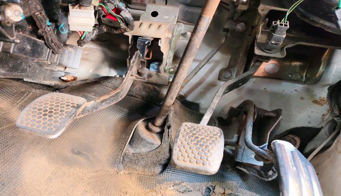 2011 Maruti Eeco 5 STR WITH A/C+HTR CNG, Petrol, Manual, 2,23,530 km, interior