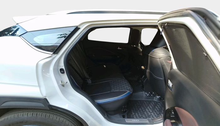 2024 Maruti FRONX ZETA 1.0 TURBO MT, Petrol, Manual, 4,628 km, interior