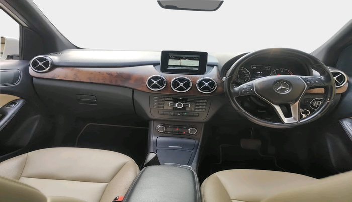 2013 Mercedes Benz B Class B180, Diesel, Automatic, 1,06,235 km, interior