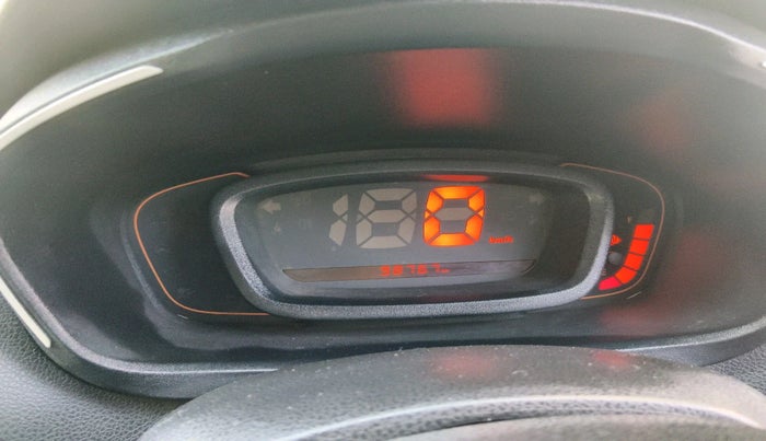 2017 Renault Kwid RXL, Petrol, Manual, 98,767 km, interior