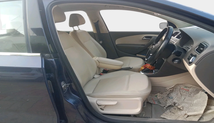 2015 Volkswagen Vento HIGHLINE 1.5 AT, Diesel, Automatic, 57,956 km, interior