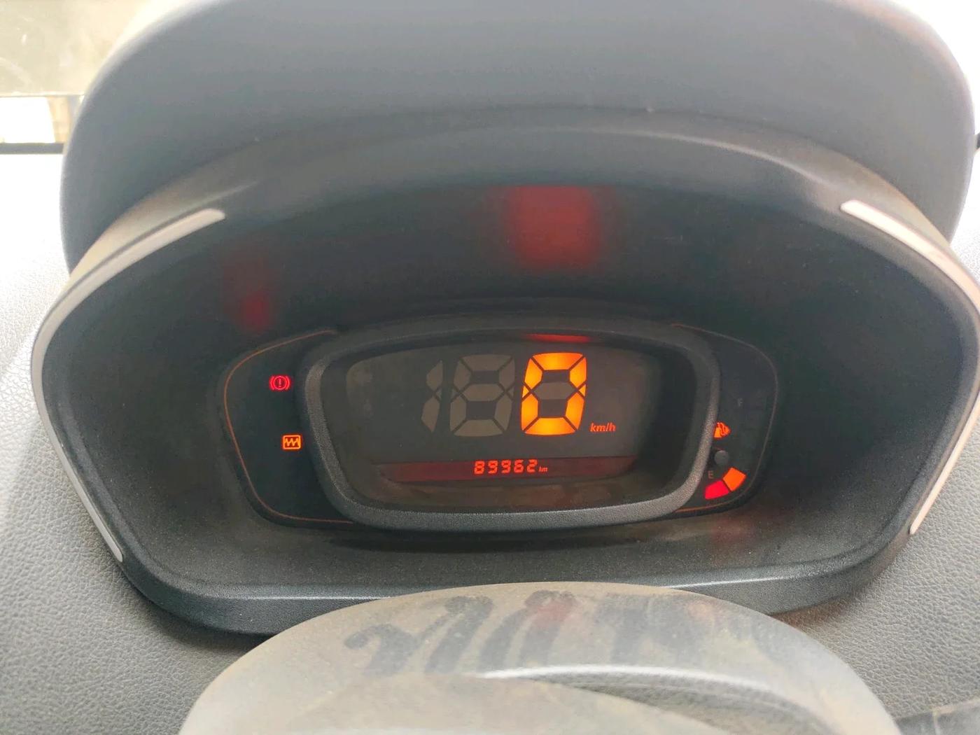 2016 Renault Kwid RXL, CNG, Manual, 89,962 km, interior