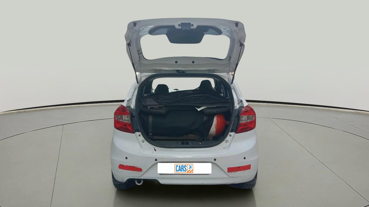 2014 Ford Figo TITANIUM 1.2 PETROL, Petrol, Manual, 1,05,729 km, exterior