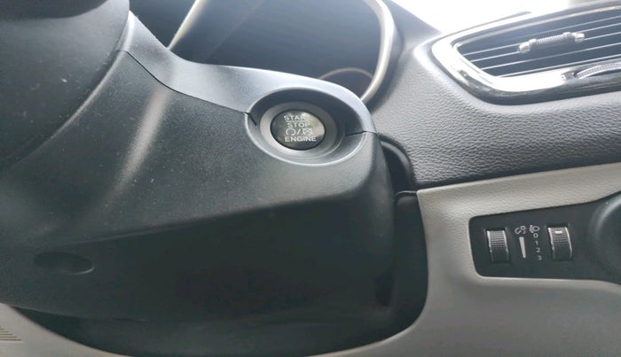 2018 Jeep Compass LIMITED 2.0 DIESEL, Diesel, Manual, 1,57,414 km, interior