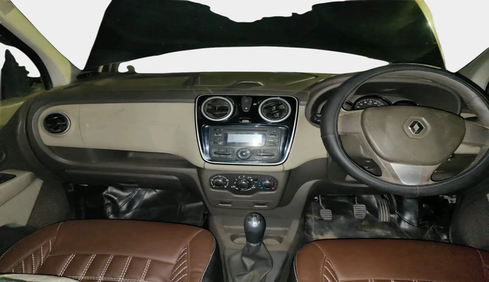 2015 Renault Lodgy 85 PS RXL, Diesel, Manual, 1,93,635 km, interior