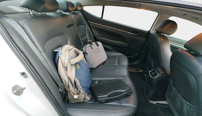 2018 Hyundai New Elantra 1.6 SX (O) AT DIESEL, Diesel, Automatic, 1,26,688 km, interior